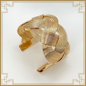 ❀ Gold Career Casual Twisted Cuff Bracelet Bangle